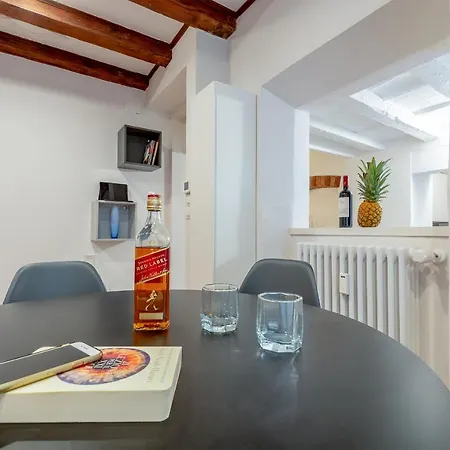 Apartment Ground Floor With Patio-ghibellina 65