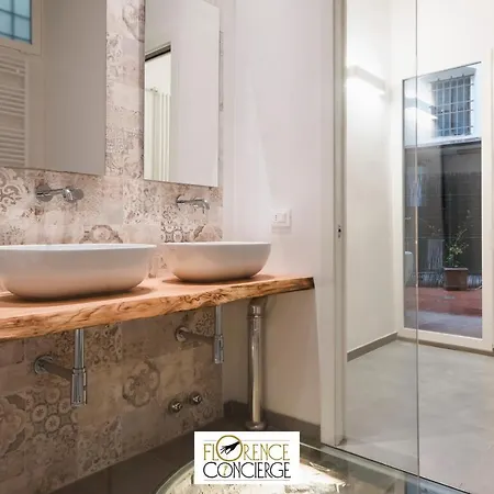Ground Floor With Patio-ghibellina 65 Appartement Florence