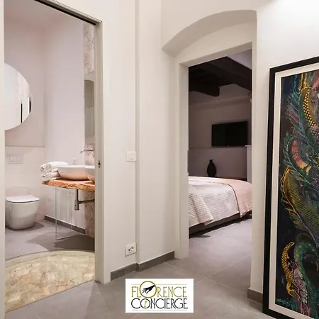 Ground Floor With Patio-ghibellina 65 * Firenze
