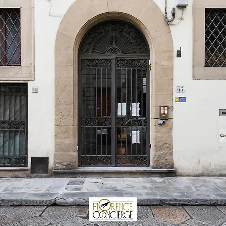 Ground Floor With Patio-ghibellina 65 Firenze